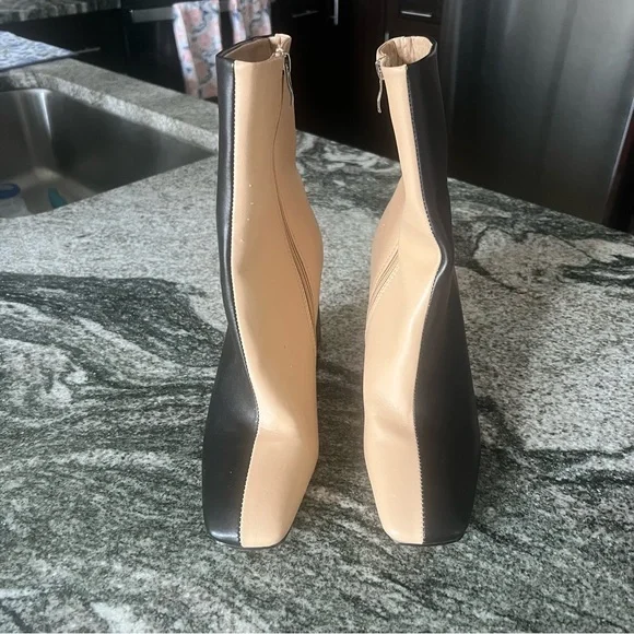 PRINCESS POLLY | Two Sided Story Boots in Black & Cream🖤 - Picture 12 of 13